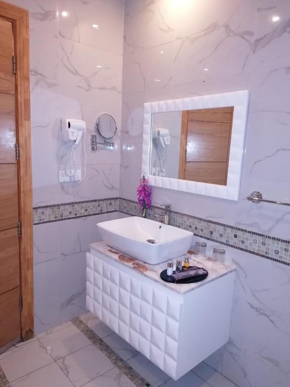 Boudl Quraish Lejlighedshotel Jeddah Eksteriør billede